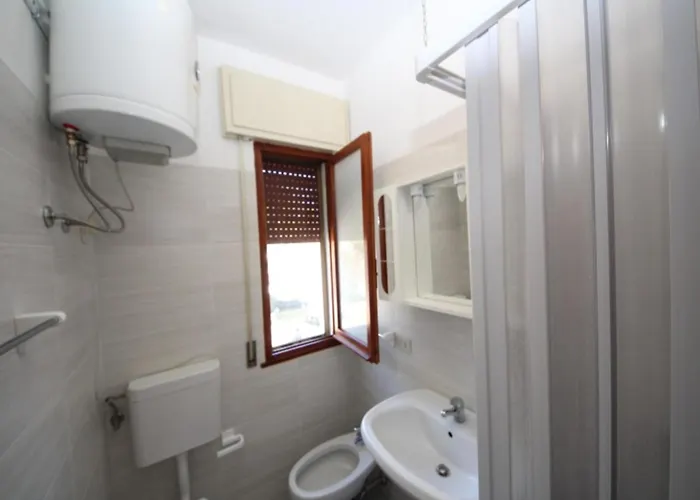 Comfortable Beachside Apartment In Rosolina Apartment